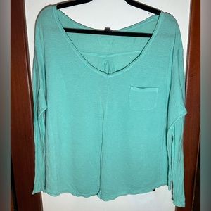 American Eagle Aqua Long Sleeve